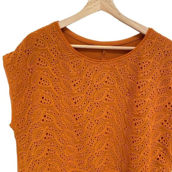 Cortefiel Lace Eyelet Top - Picture 2 of 7